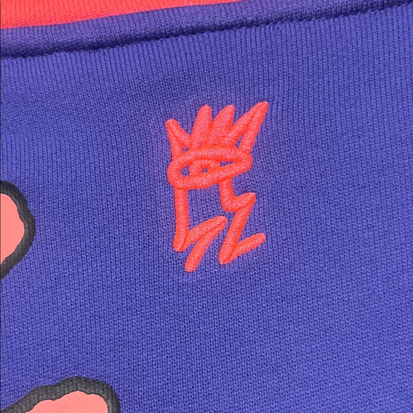 Adidas Original Graphic Cropped Hoodie - Picture 10 of 13